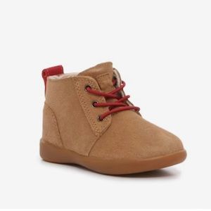 Ugg - Kristjan Chukka Boots  (Kids)